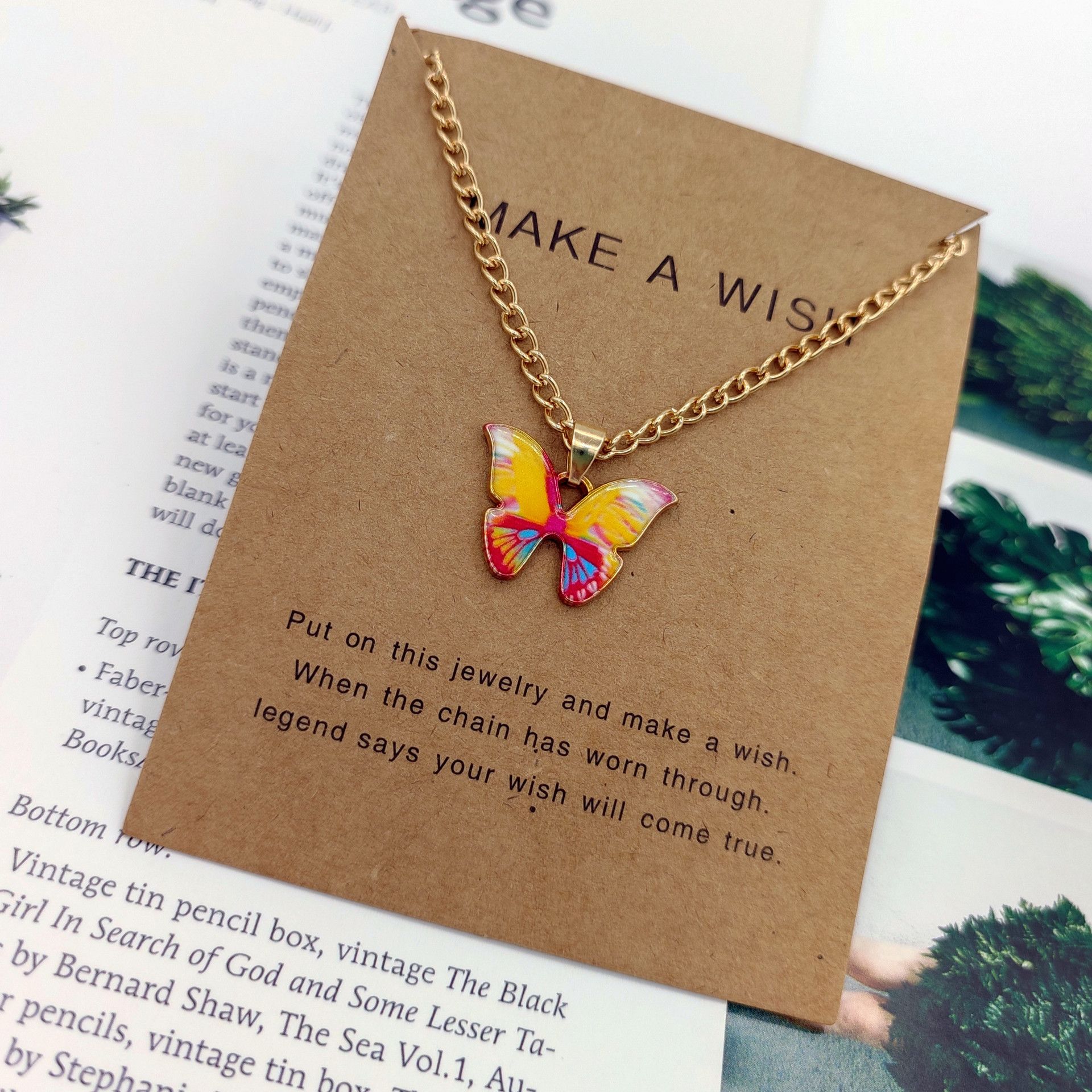 Bohemian Multi-color Butterfly Necklace Ins Style Ladies Alloy Pendant Clavicle Chain Pendant Necklaces