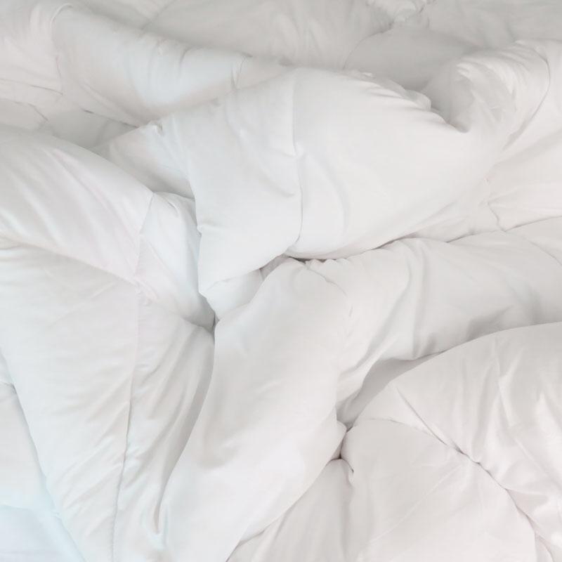 Easter Sales Mimi  White 6 Set (6 SET)  Duvet .Simplicity Meets Sophistication In This All-White Luxury Bedding Set - Perfect Choice For Those Who Love A Calm, Minimal And Timeless Bedroom Vibe.