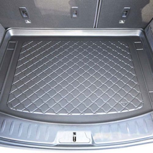 Universal Rubber boot mat Boot liner for easy Boot Maintainance.
Cargo liner Black