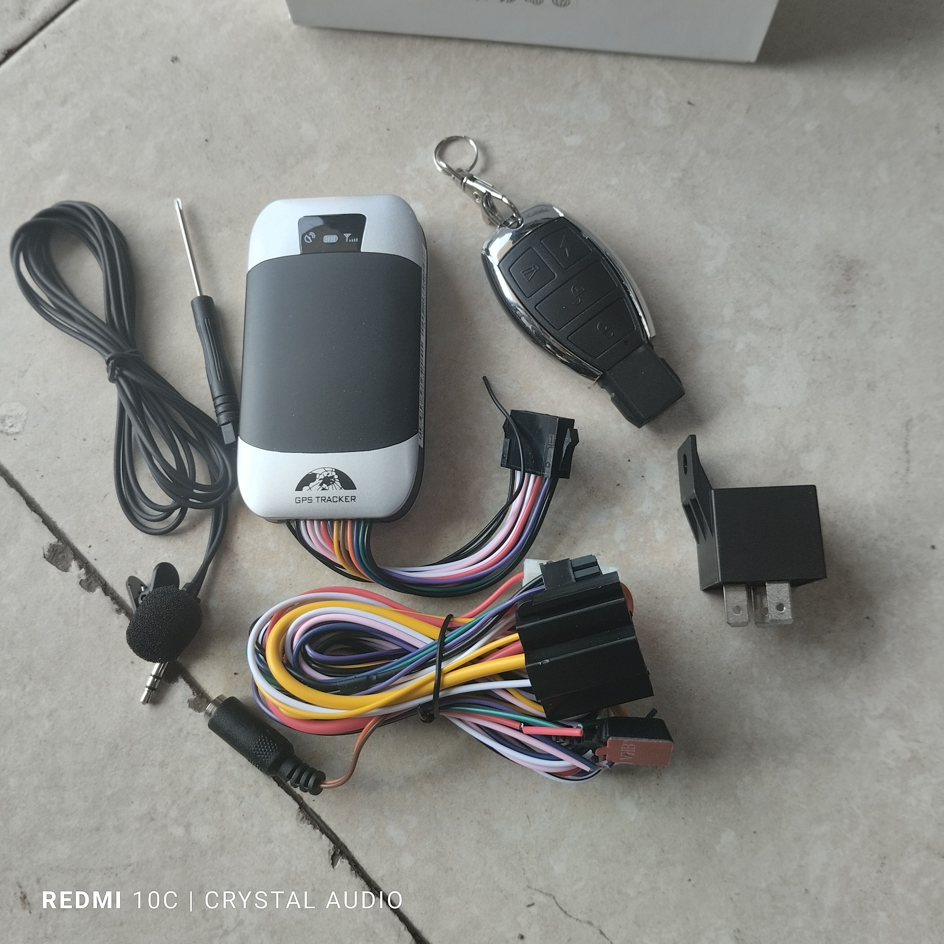 Tk303-G GPS,GPRS GSM Car Motorcycle Tracker With Remote SMS & APP Tracking platform