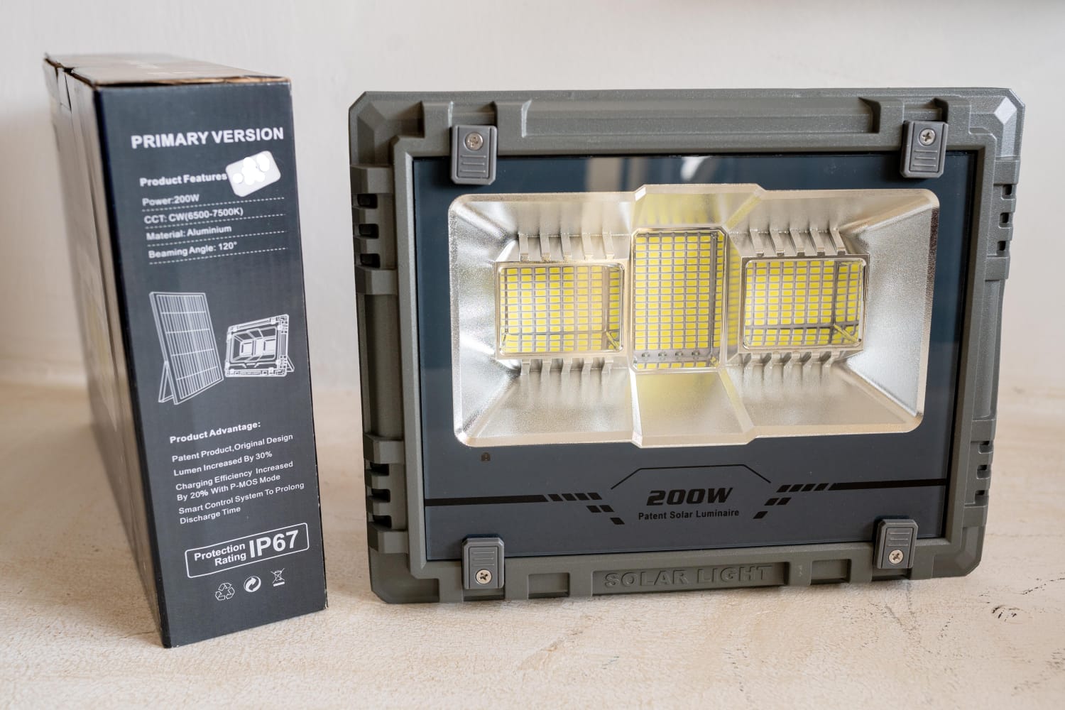 200W Solar Flood light