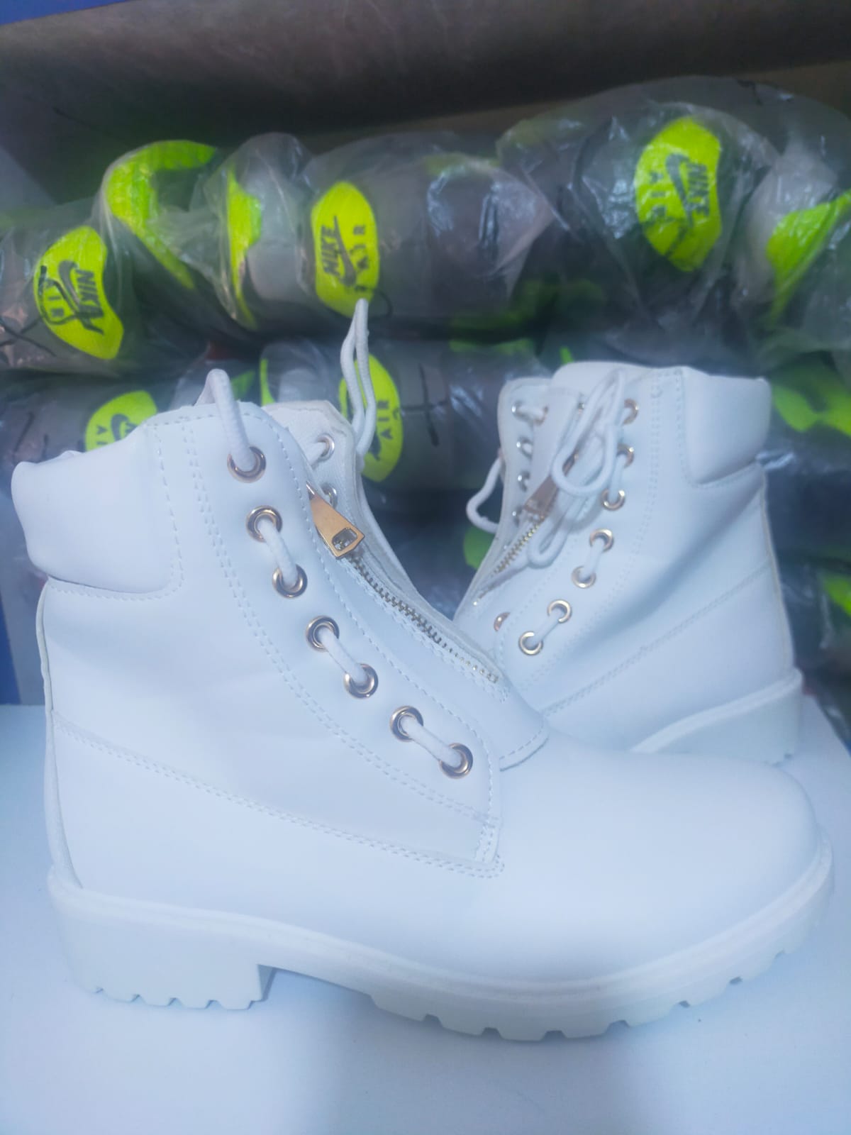 High Quality Ladies Timberland Ankle Boot  for womens