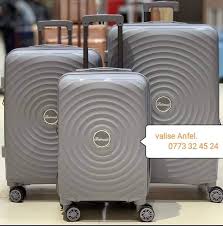 3 in 1 Luxurious unbreakable  pp Suitcase