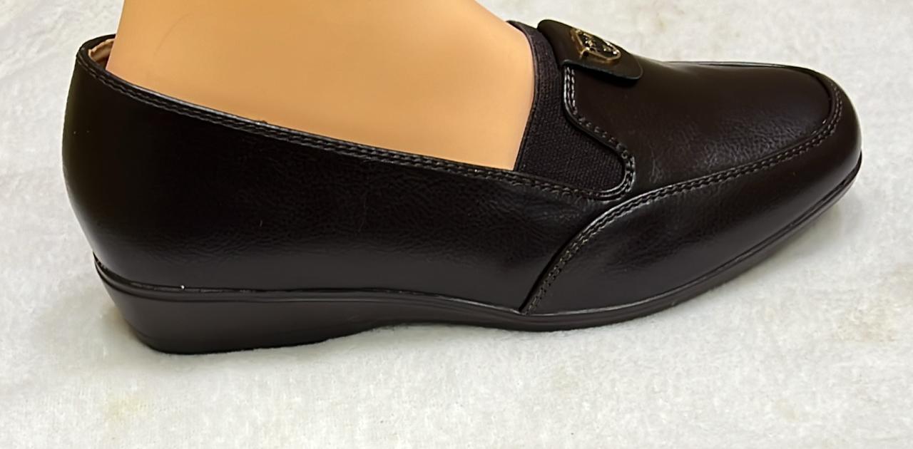 High Quality ladies Cute ladies leather official flat shoes for women fashion shoes