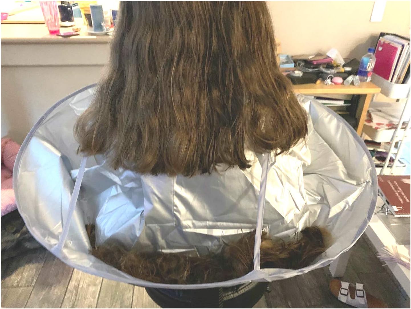 Professional Hair Cutting Cape Foldable Hair Cutting Cloak Umbrella for Salon Barber Adult Special Hair Styling Accessory