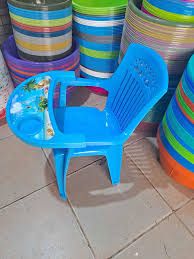 2 in 1Kids Chair with TableThese colourful children's chairs offer practical but comfortable seating for younger members of the family to eat and play in the garden or indoors. Made from durable plast