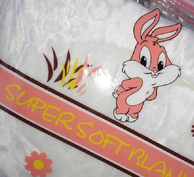 Double Sided Large Warm Heavy Newborn Baby Blanket (1.4m by 1.1.m)