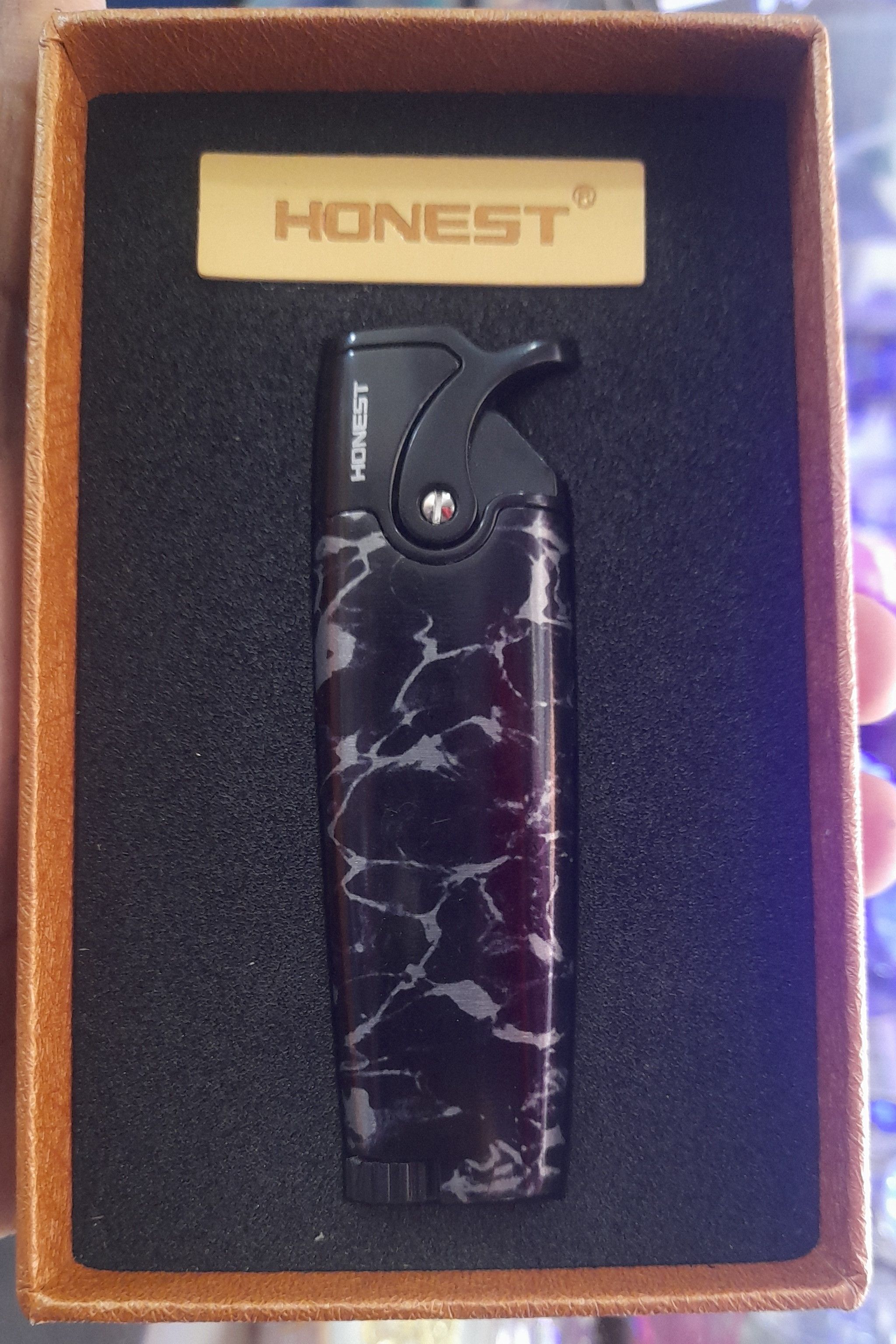 Honest Butane gas lighter. Ultra thin Pocket fit LIghter Gifts