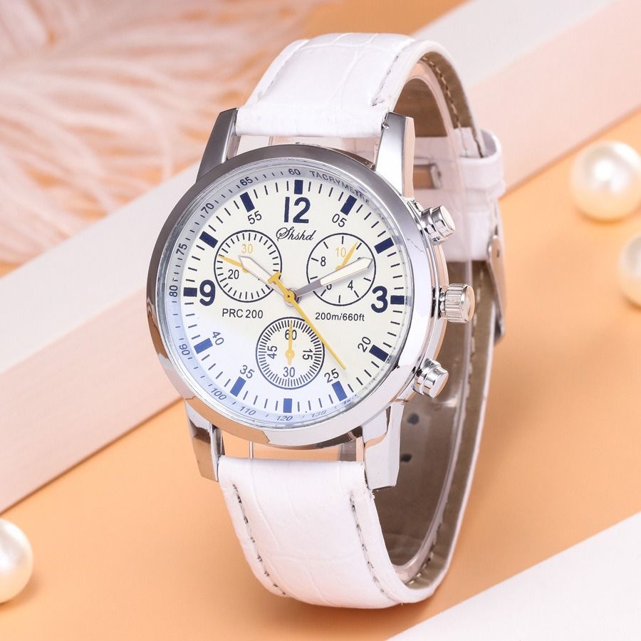 2024 Wholesale Fashionable Hot Selling Belt Quartz Watch For Men Wholesale Men's Watch Fake Three Eyes Gift Watch Leisure Watch Minimalist Quartz Watch