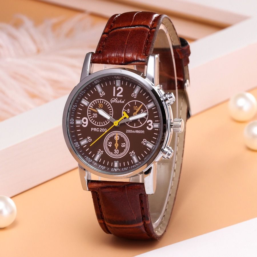 2024 Wholesale Fashionable Hot Selling Belt Quartz Watch For Men Wholesale Men's Watch Fake Three Eyes Gift Watch Leisure Watch Minimalist Quartz Watch