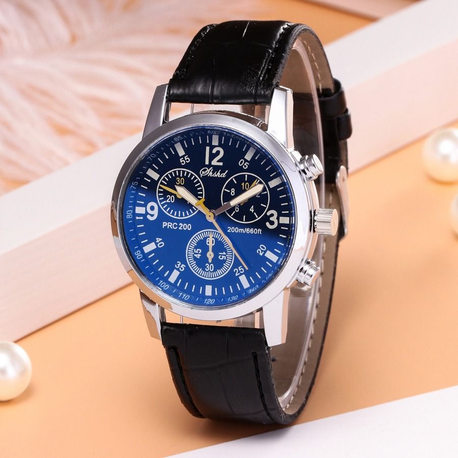 2024 Wholesale Fashionable Hot Selling Belt Quartz Watch For Men Wholesale Men's Watch Fake Three Eyes Gift Watch Leisure Watch Minimalist Quartz Watch