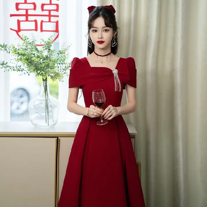 Wedding Concerts Parties Celebrations Women Evening Dress 2024 Summer Toast Bride Engagement Wine Red Dress French High-end Evening Dress Three-dimensional Cutting Technology Diamond Elements