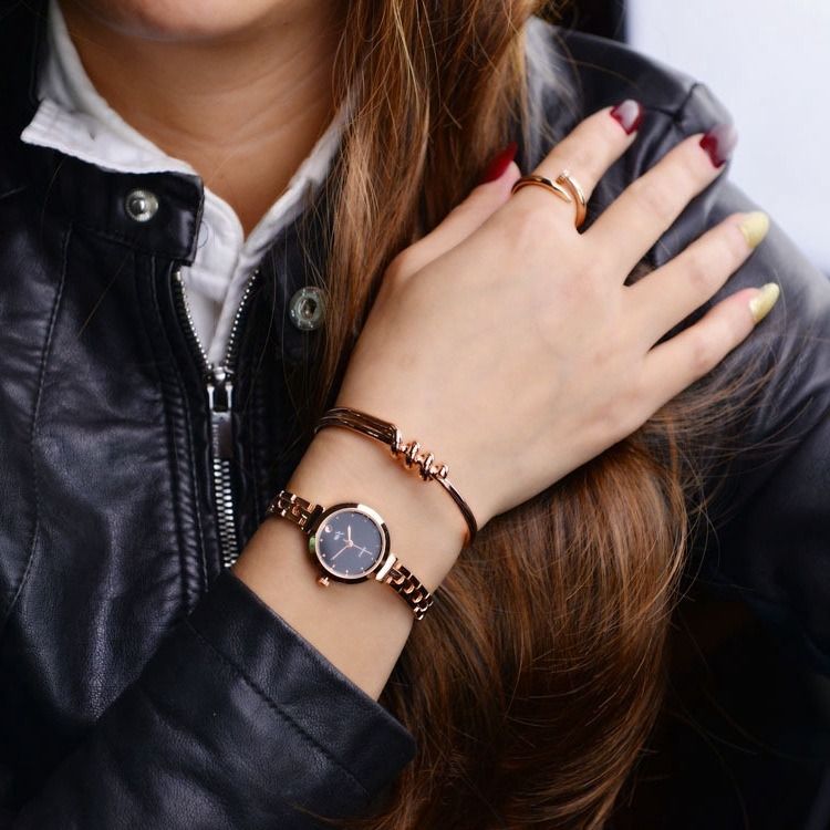 2022 New Year Birthday Gift Fashion Fresh New Women Casual Dress Metal Quartz Watch Lady Female Girl Students Bracelet College Wrist Watch