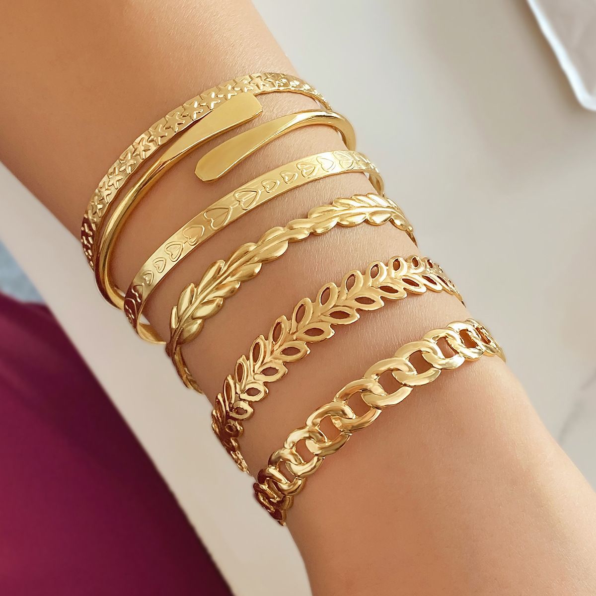 European And American Retro Minimalist Chain Bracelets Women's Fashion Mix And Match Open Bangle Bracelets Hand Accessories Stacked Wearing Style Combination Wholesale