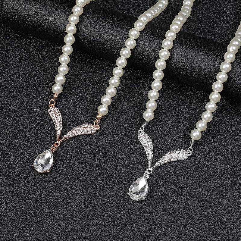 2024 African personality pearl necklace earring set light luxury niche all fashion temperament explosive alloy electroplated bridal dress accessories