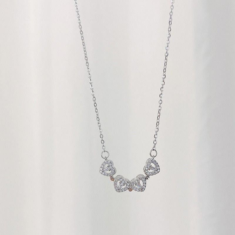 Light Luxury New Four Leaf Clover Titanium Steel 2 Wear-Ways Necklaces Women's Design Sense Of Advanced Sense Of Luxury Love Clavicle Chain Women Jewellery Girls Ladies Lovers' Birthday Necklaces Gift