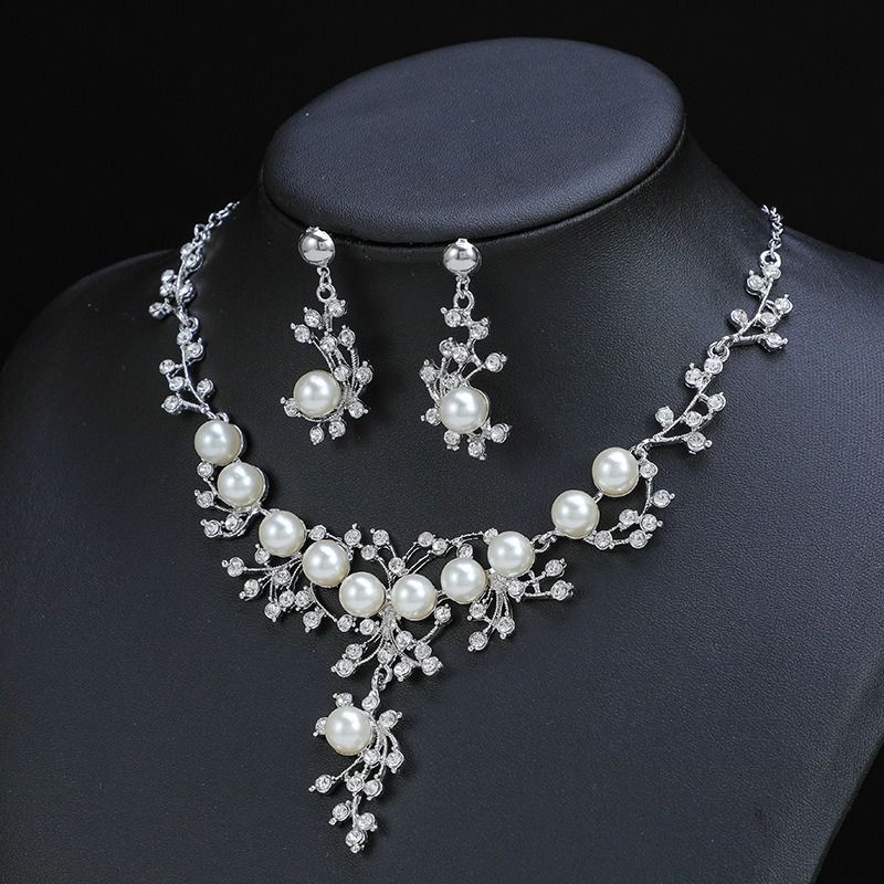 African 2024 New Fashion Necklace Earrings Floral Bride Bridal Jewelry Wedding Party Anniversary Jewelry set Classic Fashionable Pearl Necklace Rhinestone Wedding Matching 1 * Necklace + 2 * Earrings