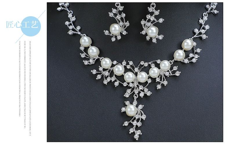African 2024 New Fashion Necklace Earrings Floral Bride Bridal Jewelry Wedding Party Anniversary Jewelry set Classic Fashionable Pearl Necklace Rhinestone Wedding Matching 1 * Necklace + 2 * Earrings