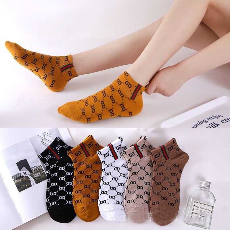 Socks boat socks female green small fresh combed cotton short tube female socks style variety ins wholesale factory 2024 new model