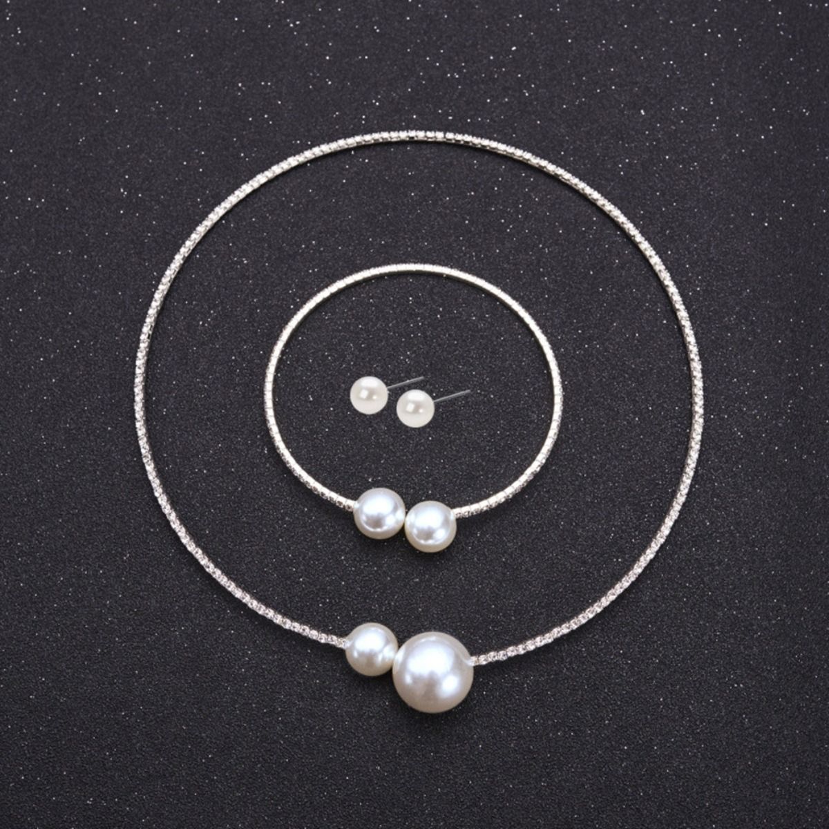 African Fashion Sparkling rhinestone Pearl Small fragrance Collar Necklace Open adjustable bracelet Bridal earrings + collar + hand accessories Set accessories