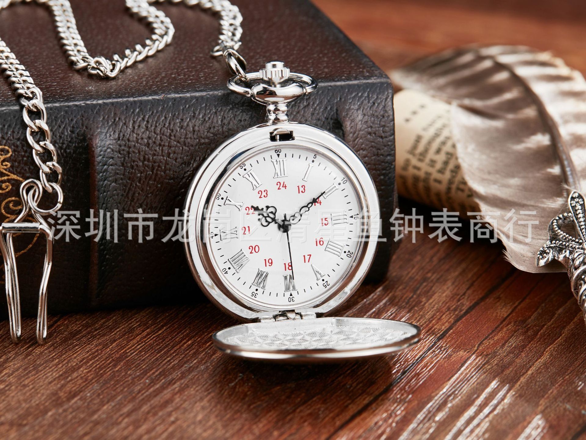 2024 Africa Europe America New To My Son Husband Grandpa Daughter Engraved Retro Quartz Pocket Watch Pendant Retro Pocket Watch Necklace English Word Fashion Engraved Gift Jewelry Keychain