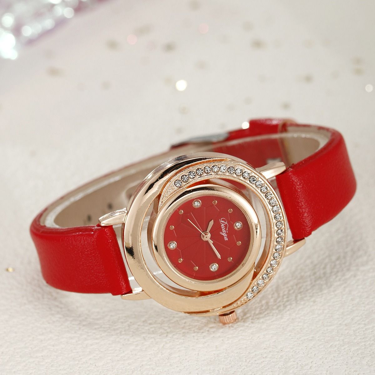 2024 Africa New Simple Women's Watch Set with Diamond Light Luxury Belt Quartz Watch Women's Ring Earrings Necklace Set Lovers' Ladies Leisure Metal Watches+ Girlfriends Wife's Gift
