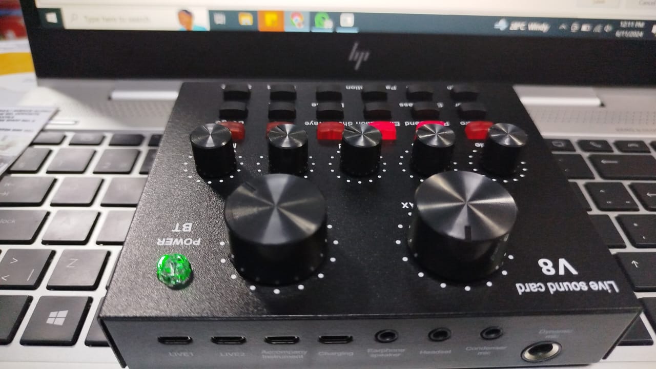 BM-800 Condenser Microphone Bundle,Metal Shock Mount And Double-Layer Pop Filter For Radio Braodcasting Singing