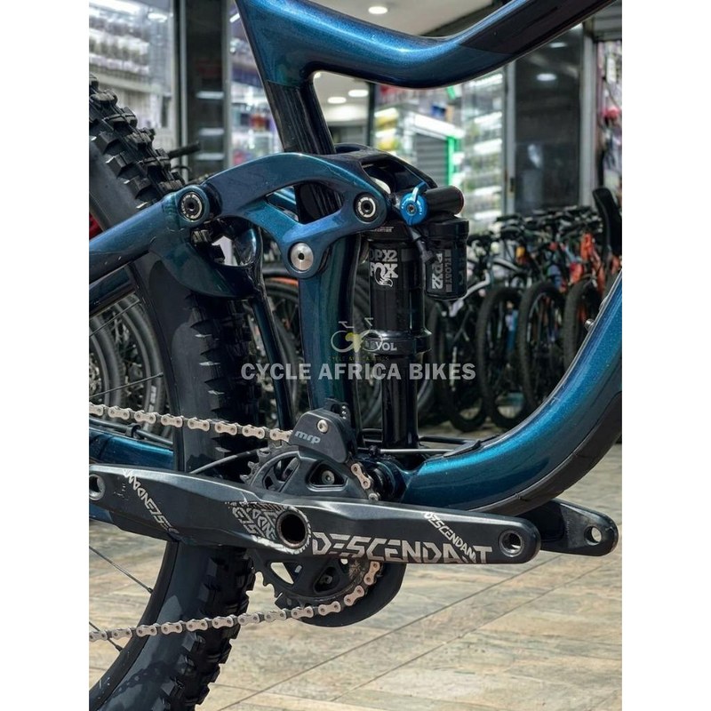 Giant Reign MTB Size 27.5 Mountain Bike