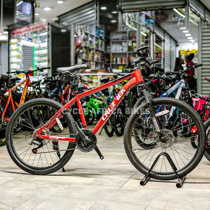 CRUZTREK KOMET 26-Inch Steel Mountain Bike with Suspension Fork Red