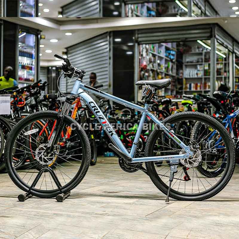CRUZTREK KOMET Mountain Bike 26-Inch with Suspension Fork and Disc Brakes