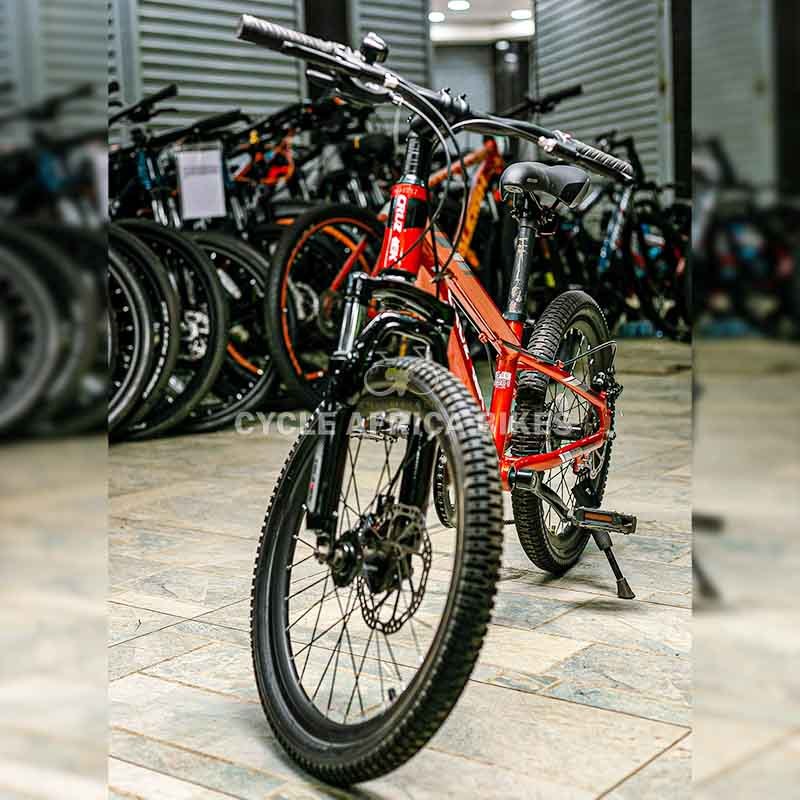 Super Steady CruzTrek 20-Inch Kids Bike for Ages 7-11 Red