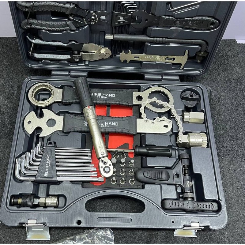 Bike Hand YC-799A Professional Tool Kit with Hardshell Case