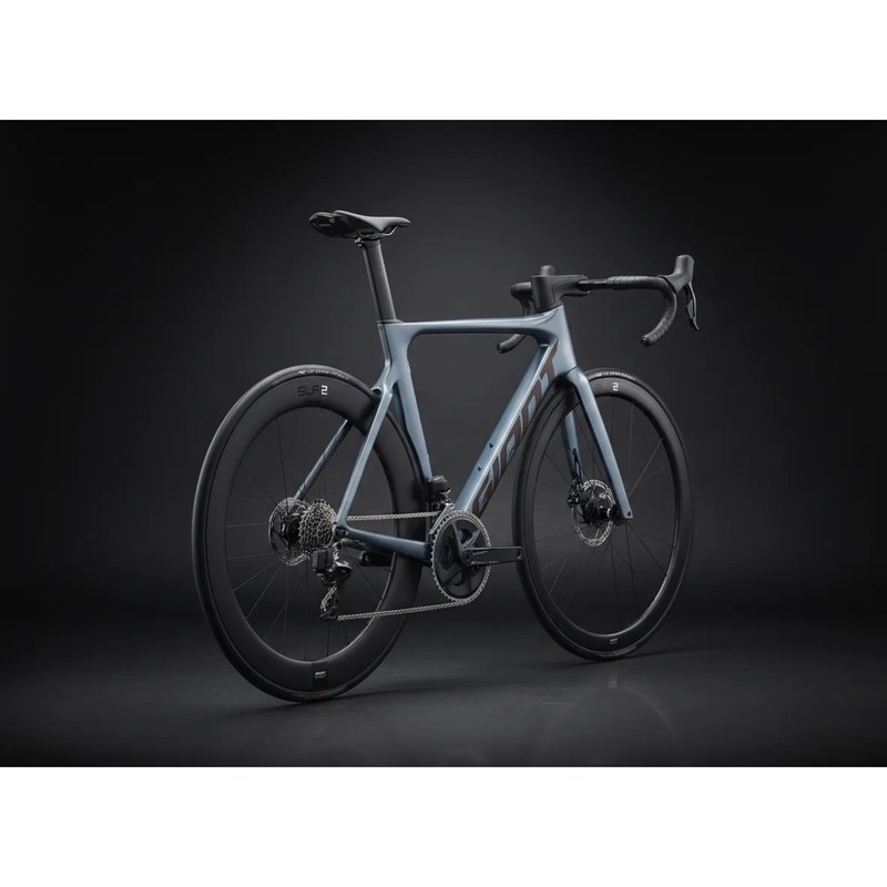 Propel Advanced 1 Disc Road Bike with Composite Frame