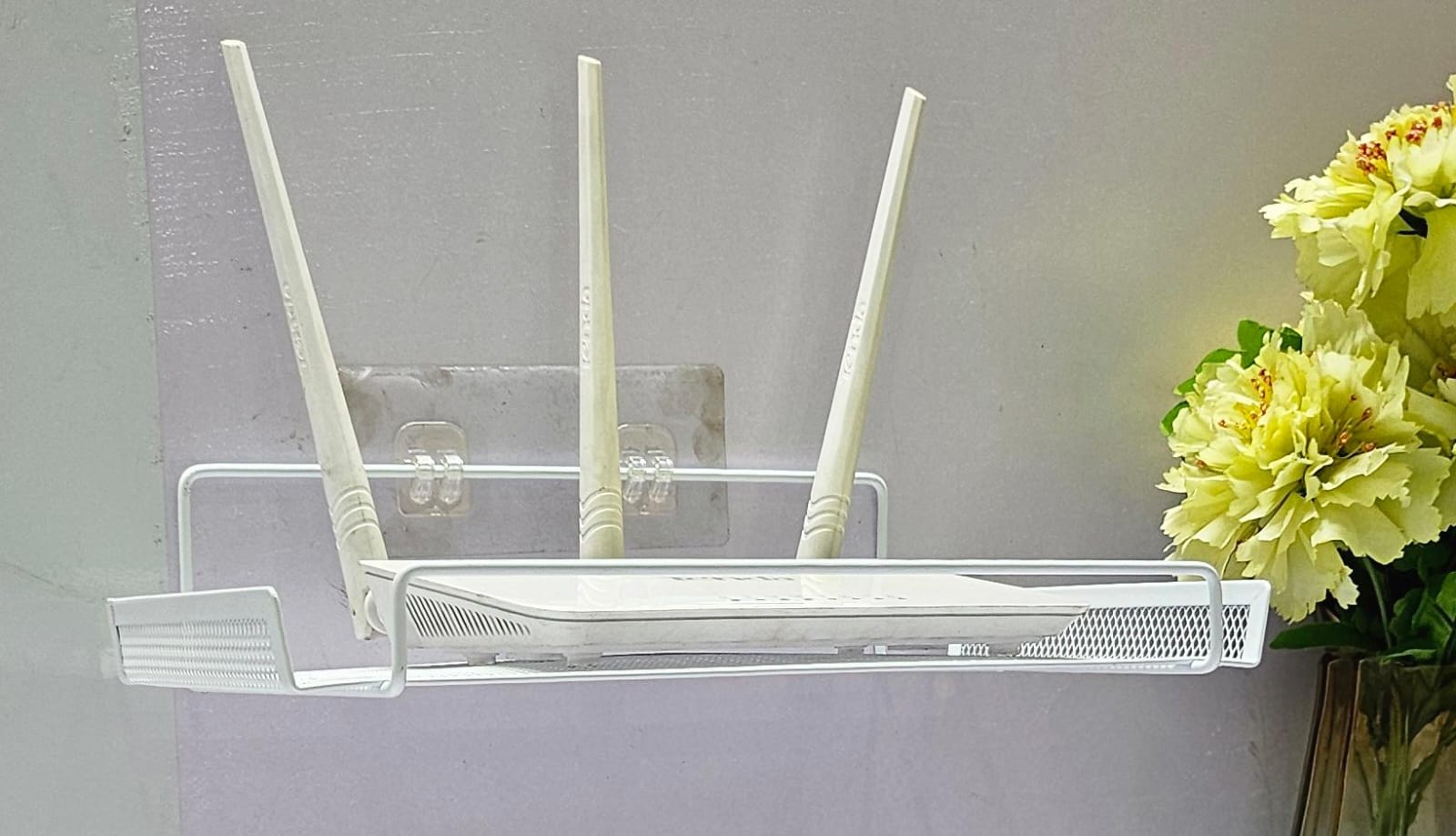 Multi-Purpose Metallic Wifi Router /Remote Organizer Shelf