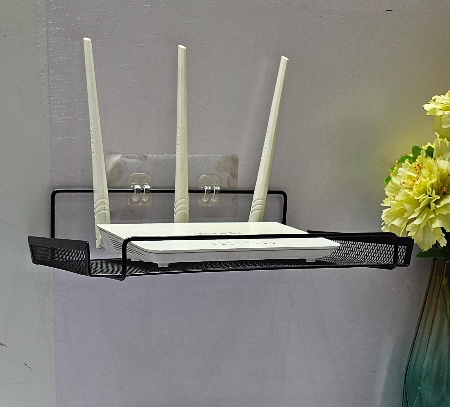 Multi-Purpose Metallic Wifi Router /Remote Organizer Shelf