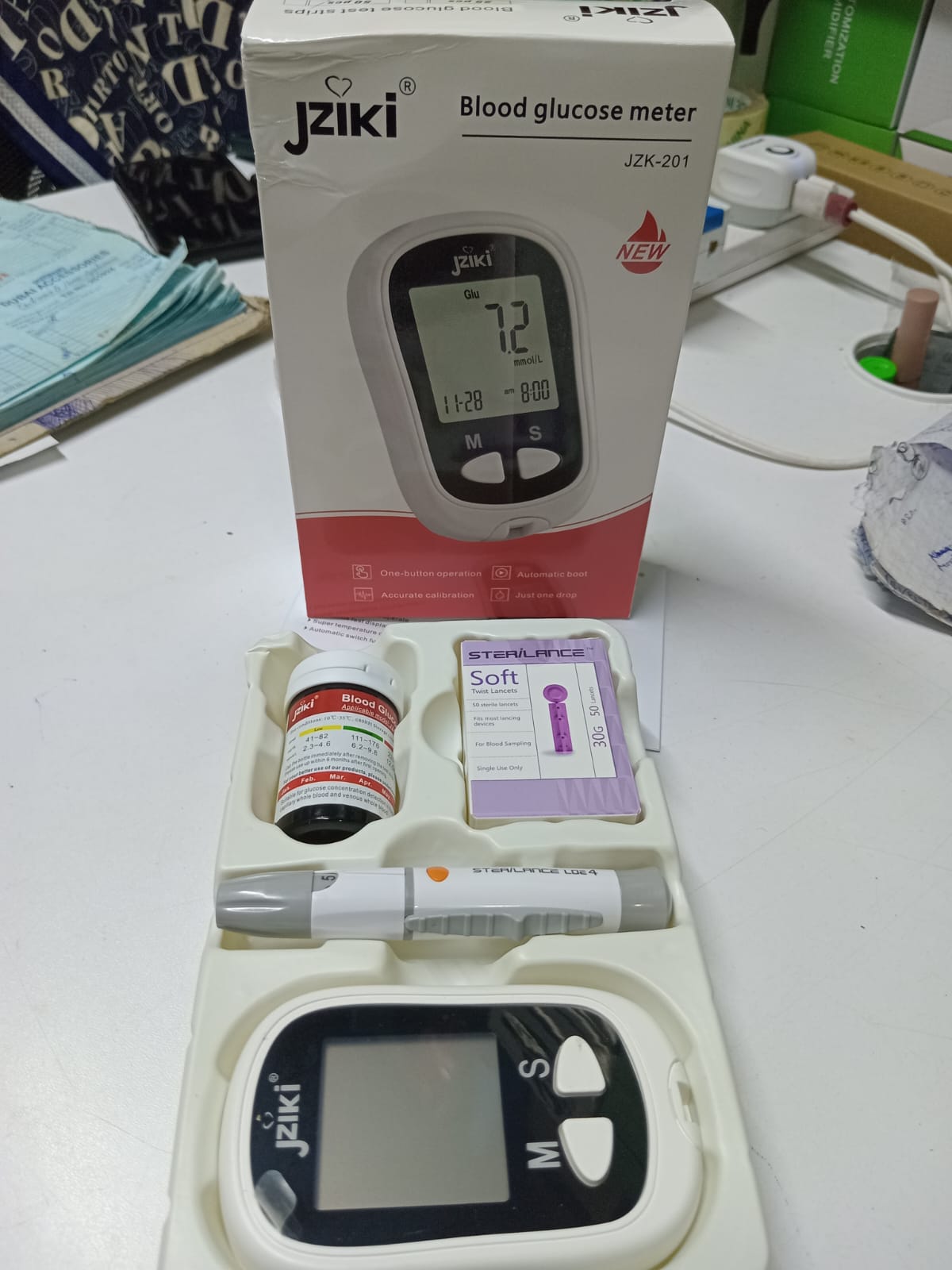 Jziki Smart Glucometer Exact Blood Glucose Meter Diabetes Home Blood Sugar Tester Kit with 50pcs Strips and 50 Lancets