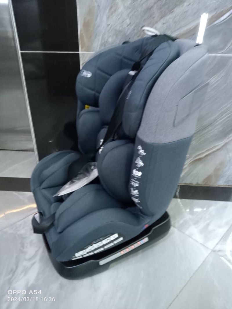 RESTOCKED 360 Degree Rotation Seat Belt Fixation Isofix Top Tether Baby Car Seat 0-12y