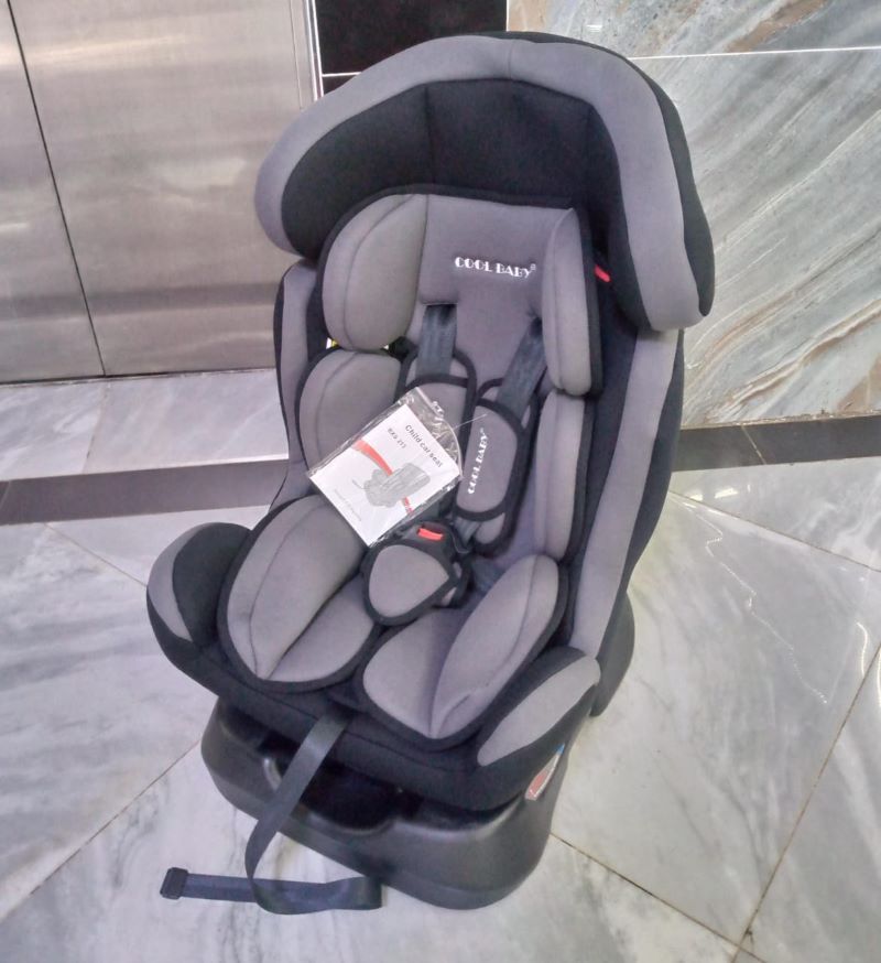 Cool Baby Car Seat with a Adjustable Base – (0-12 years).for Happy Journeys