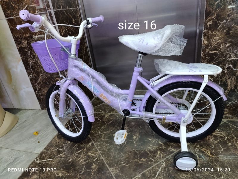 RESTOCKED  Children's Bicycle Boys Girls between 3 – 7 years old Medium  Boys Girls Inflatable Pedal Bicycle