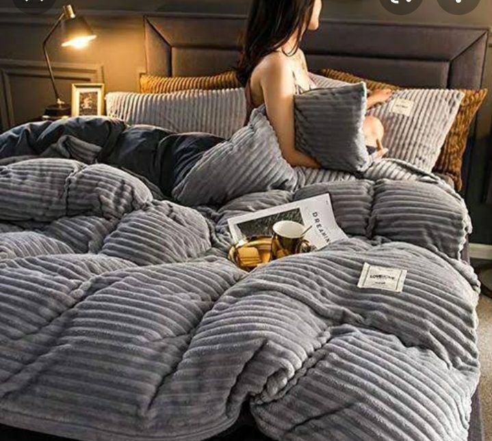 Velvet duvets Cosy Woolen Velvet Duvet Blanket Elevate your sleep with our premium 1pc woolen duvet - a blend of luxury and comfort that transforms your bed and ...