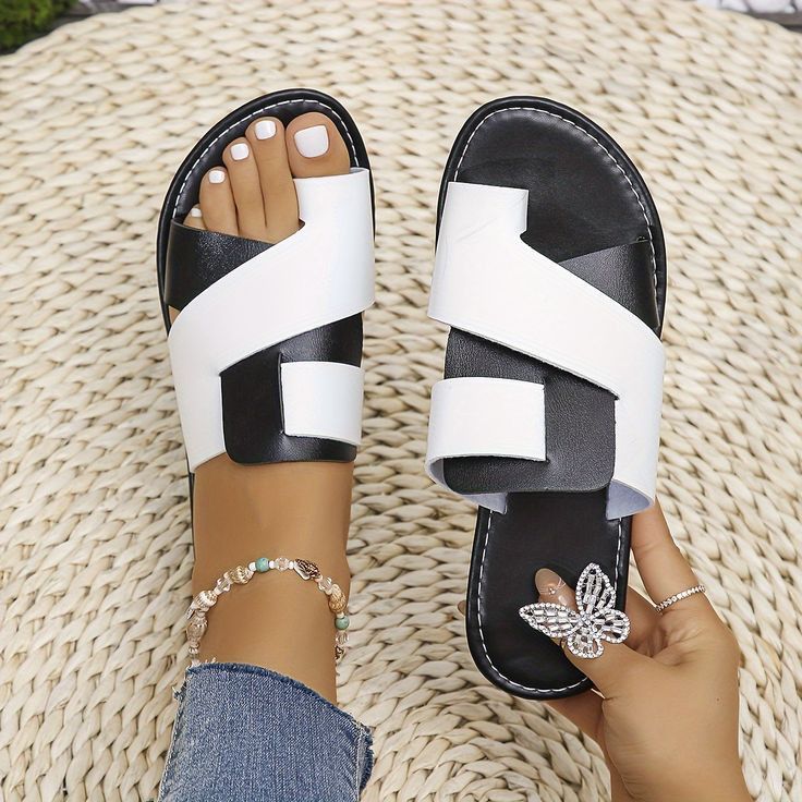 Leather ladies Sandals open shoes women's fashion shoes students sandals shoes open shoes Stylish sexy women's shoes, ( choose 1 size smaller,)