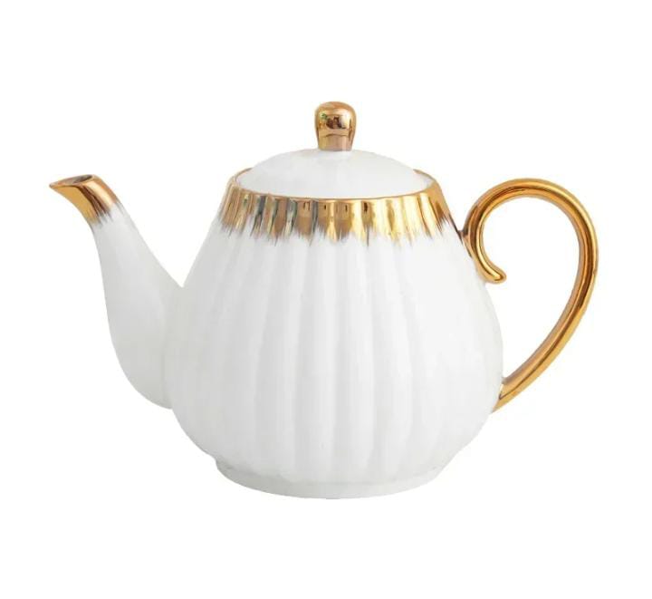 Gold detail kettle Their products are affordable, innovative and durable.  For every household and kitchen need. It has an appliance that will make every task simple and fun and turns your house into