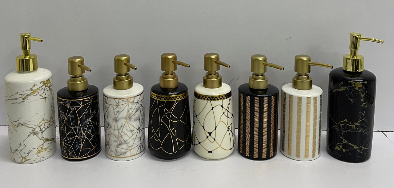 Soap dispenser//Handwashers bottle
