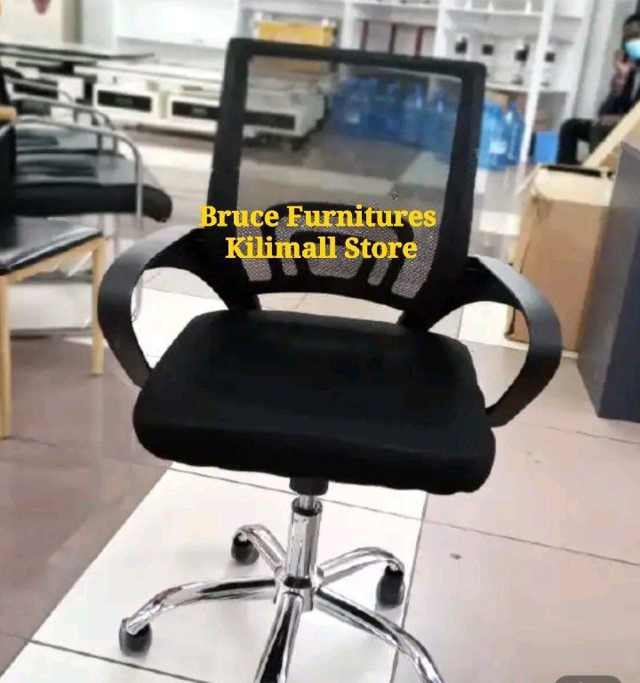 Adjustable Executive Office Chair A heavy-Duty metal base provides good strength and stability. Tested to hold great weight. Breathable mesh back and thick moulded foam seat with fabric material on