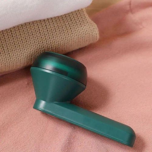 Generic Electric Lint Remover Rechargeable Clothes Lint Remover  It perfectly removes fabric fluff, fuzz, pill, bobble and lint from all types of clothes and fabric, including sweater, couch, blanket,