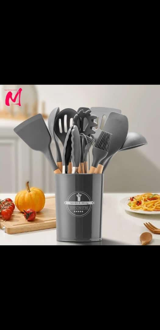 Silicon 12 PCS SPOON SET Non-scratch: The silicone material will not scratch your cookware.
Easy to grip: The soft silicone handles are easy to grip, even when wet.