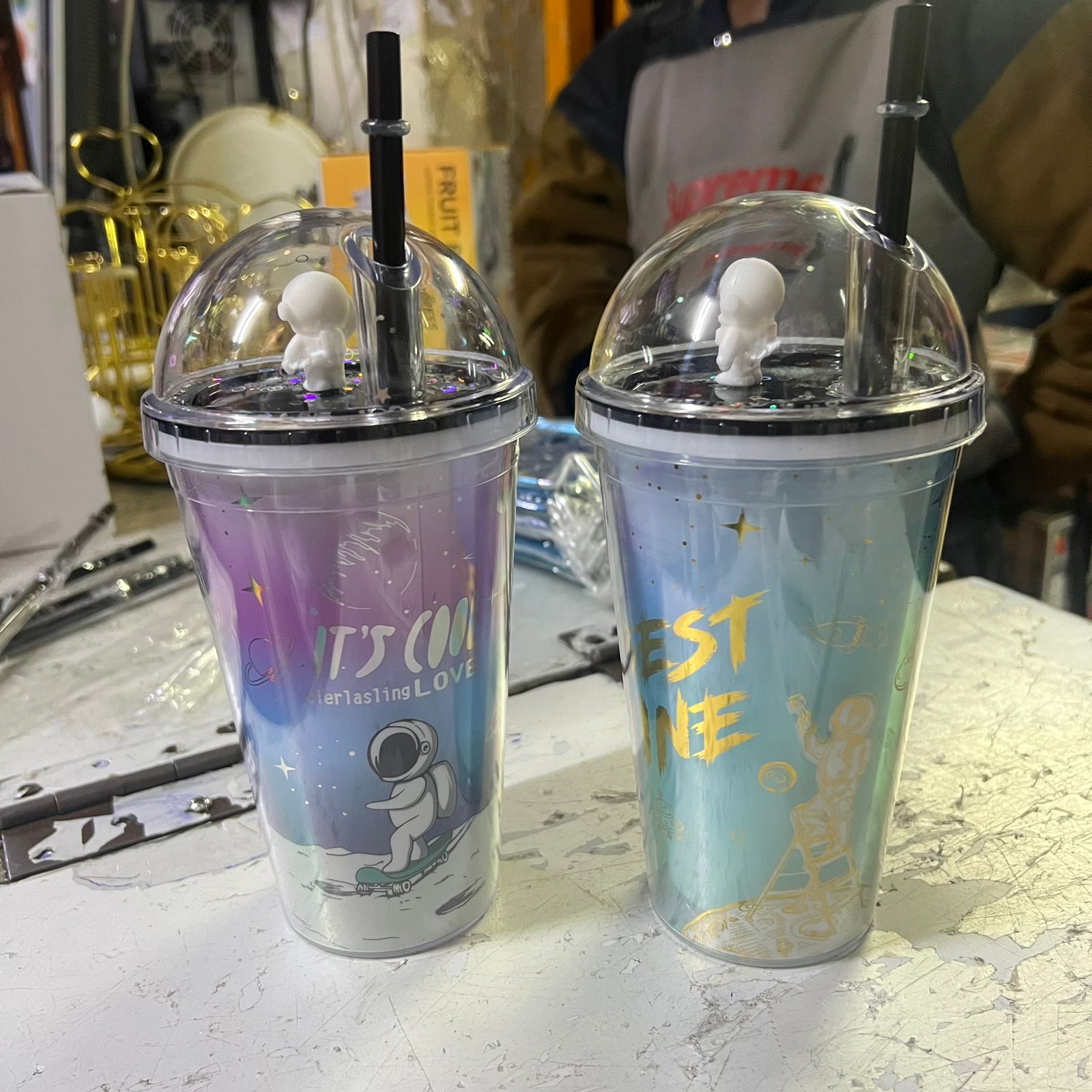 KILLMALL ANIVERSARY DEALS BEST PRICES ONLY. Generic Juice , water , youghut 600 ml portable bottle made of the best quality durable