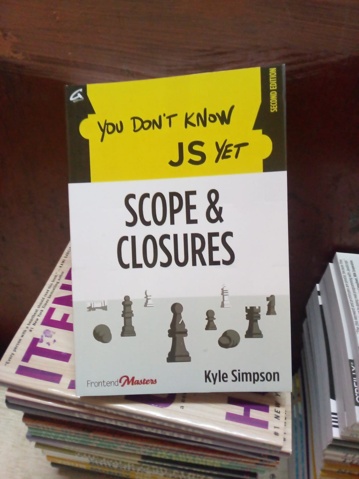 You Don't Know JS: Scope & Closures 1st Edition
by Kyle Simpson (Author)