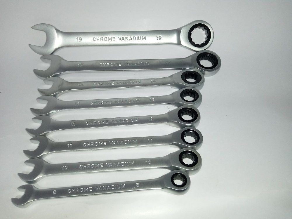 8PCS Ratchet Combination Spanner Set 8mm-19mm
