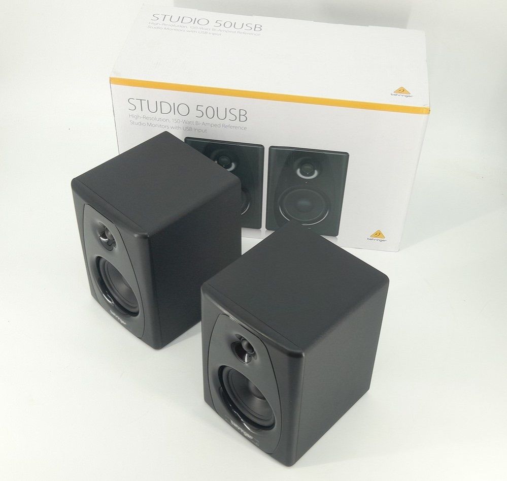 Behringer Studio 50USB Studio Monitors